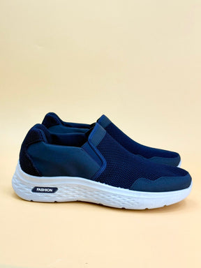 MEN SALE SIZE FROM 40 TO 45 M9