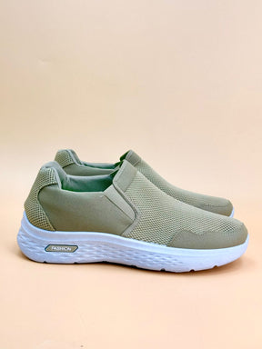 MEN SALE SIZE FROM 40 TO 45 M9