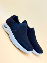 MEN SALE SIZE FROM 40 TO 45 M9