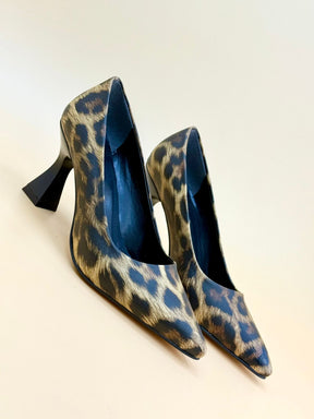 NEW ,  WOMEN SHOES HEELS W652