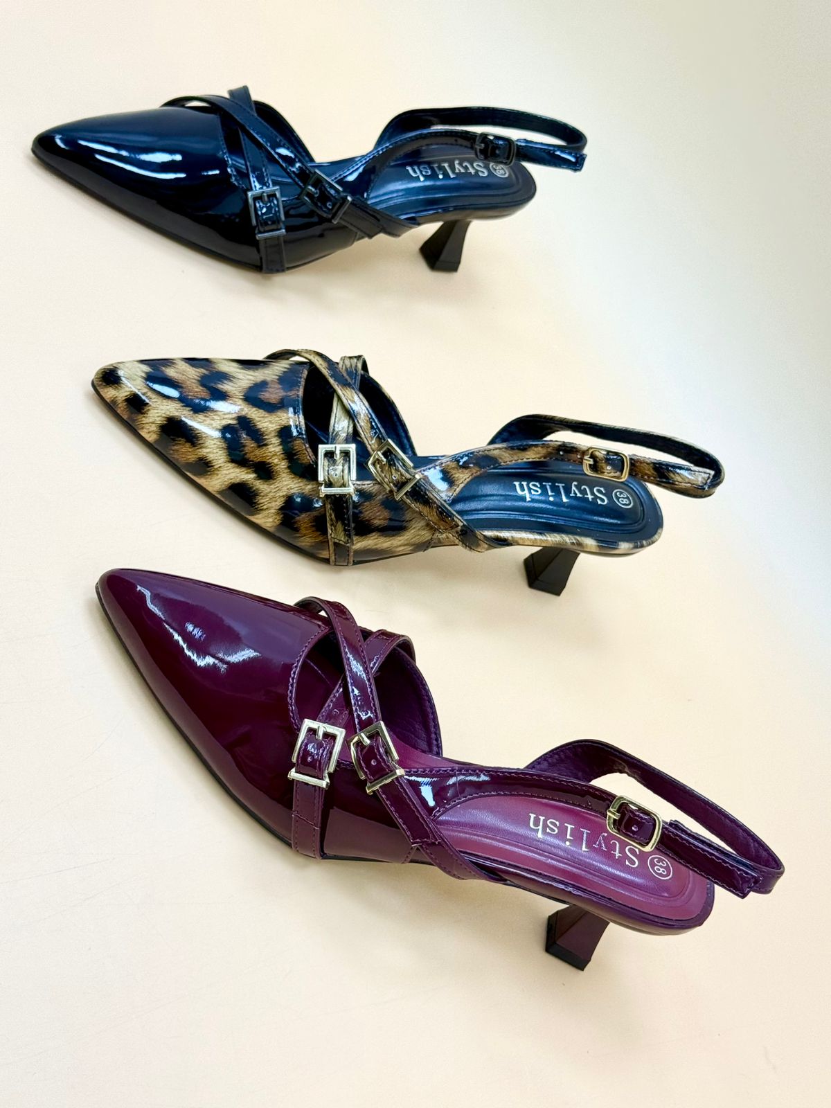 NEW ,  WOMEN SHOES HEELS W143