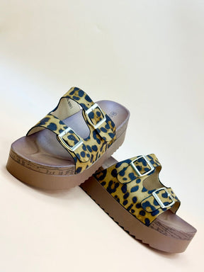 NEW , WOMEN SLIPPERS WC14