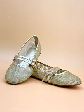 NEW , WOMEN SHOES W236