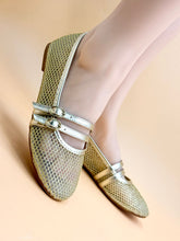 NEW , WOMEN SHOES W236