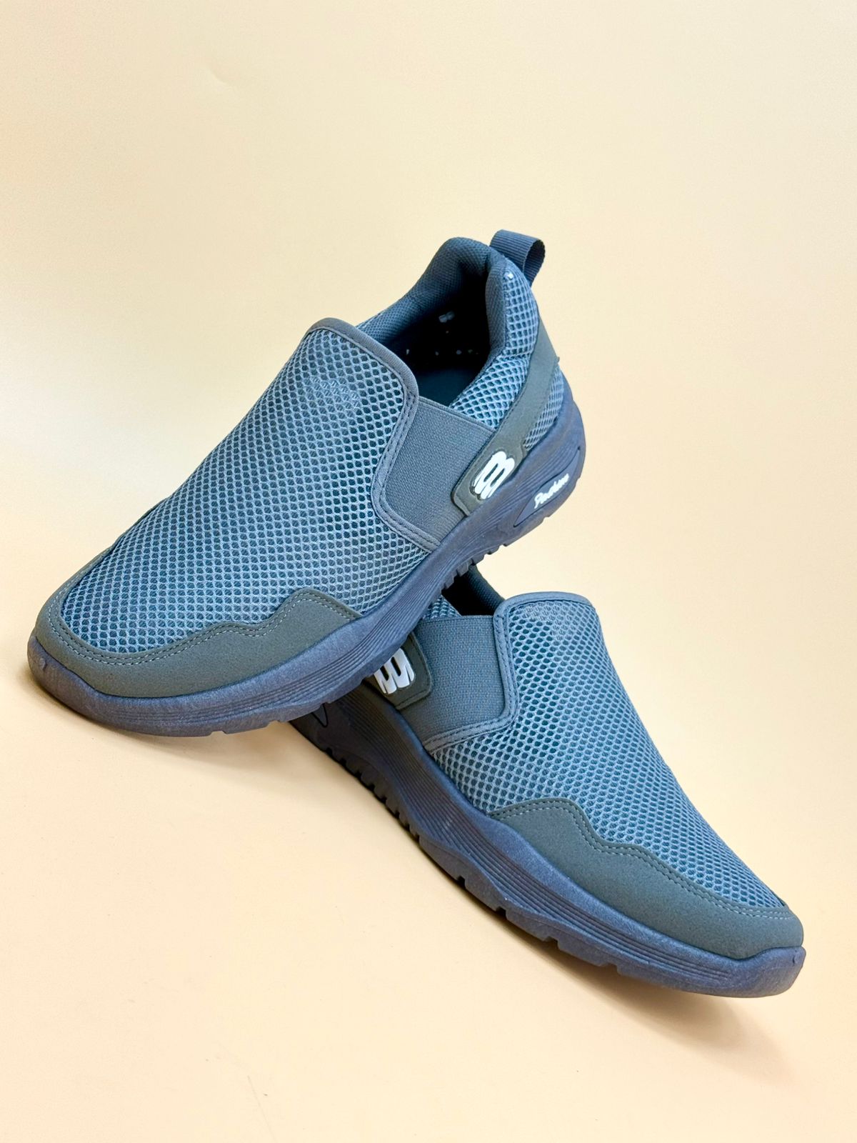 MEN SALE SIZE FROM 40 TO 45 M14