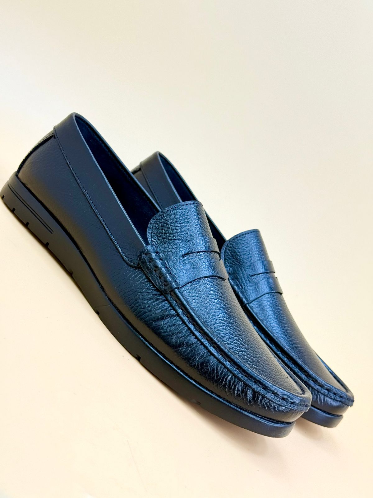 NEW ,  MADE IN EGYPT GENUINE LEATHER MEN SHOES M990