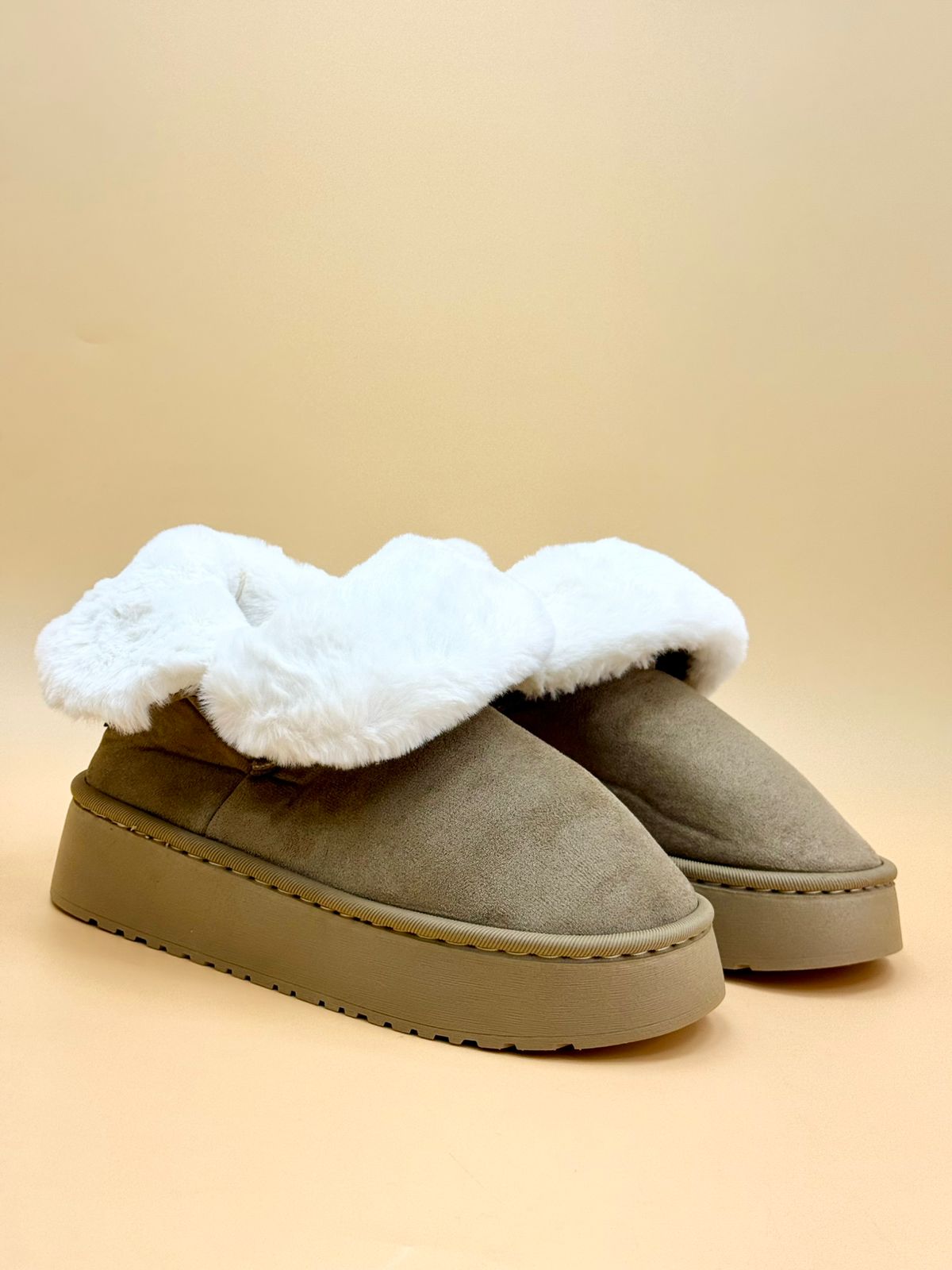 WOMEN SHOSE WW111