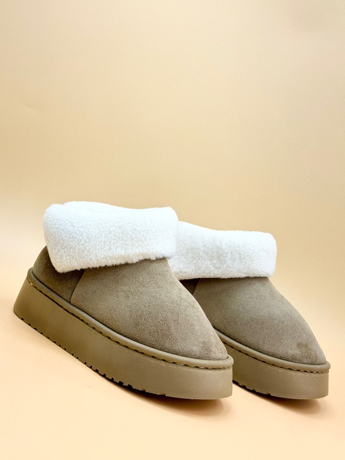 WOMEN SHOSE WW112