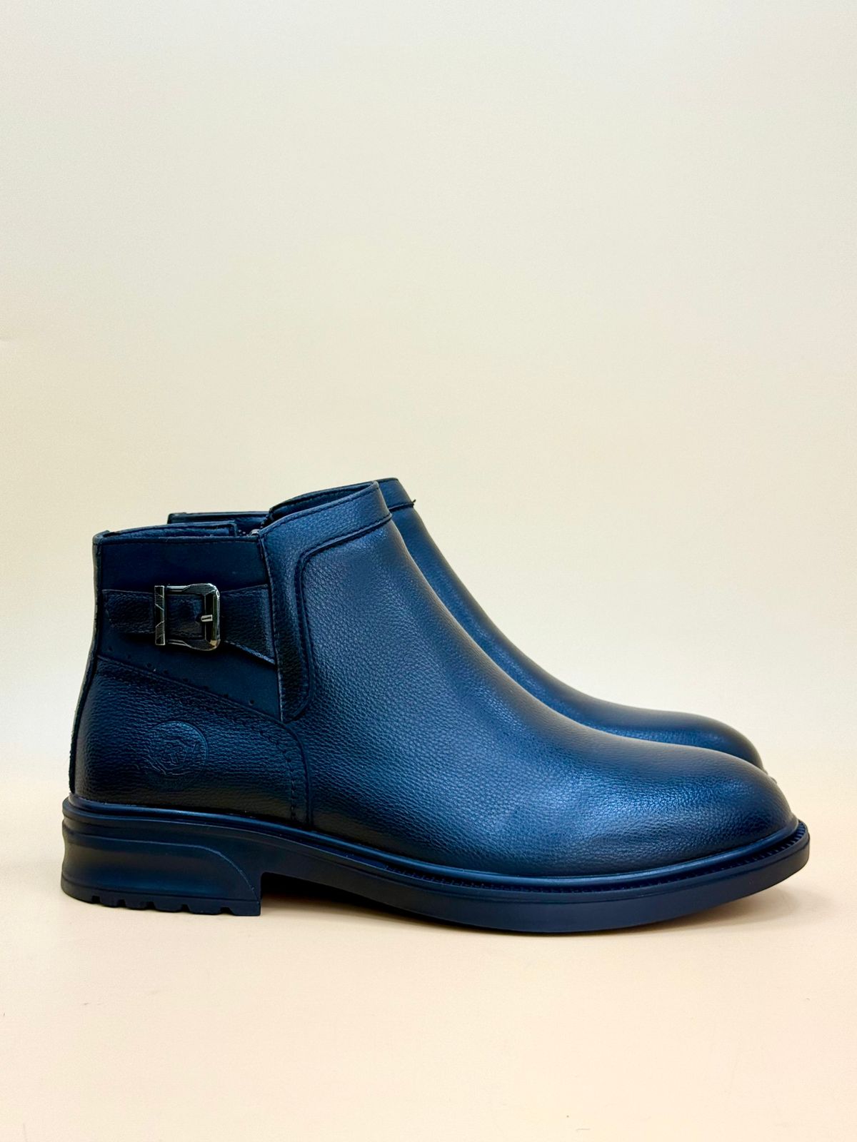 NEW ,  MEN BOOTS  M994 , MADE IN CHINA