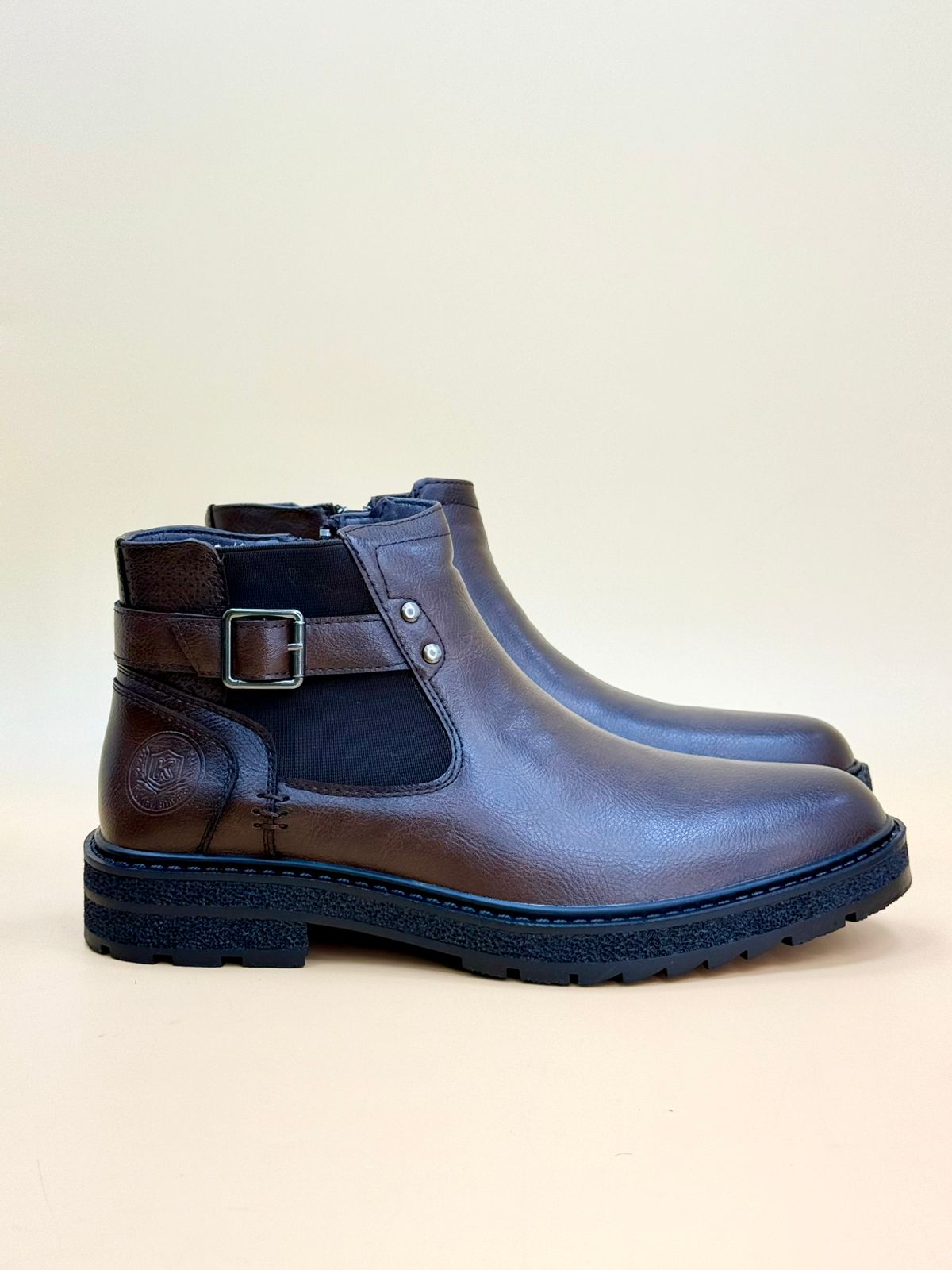 NEW ,  MEN BOOTS  M993 , MADE IN CHINA