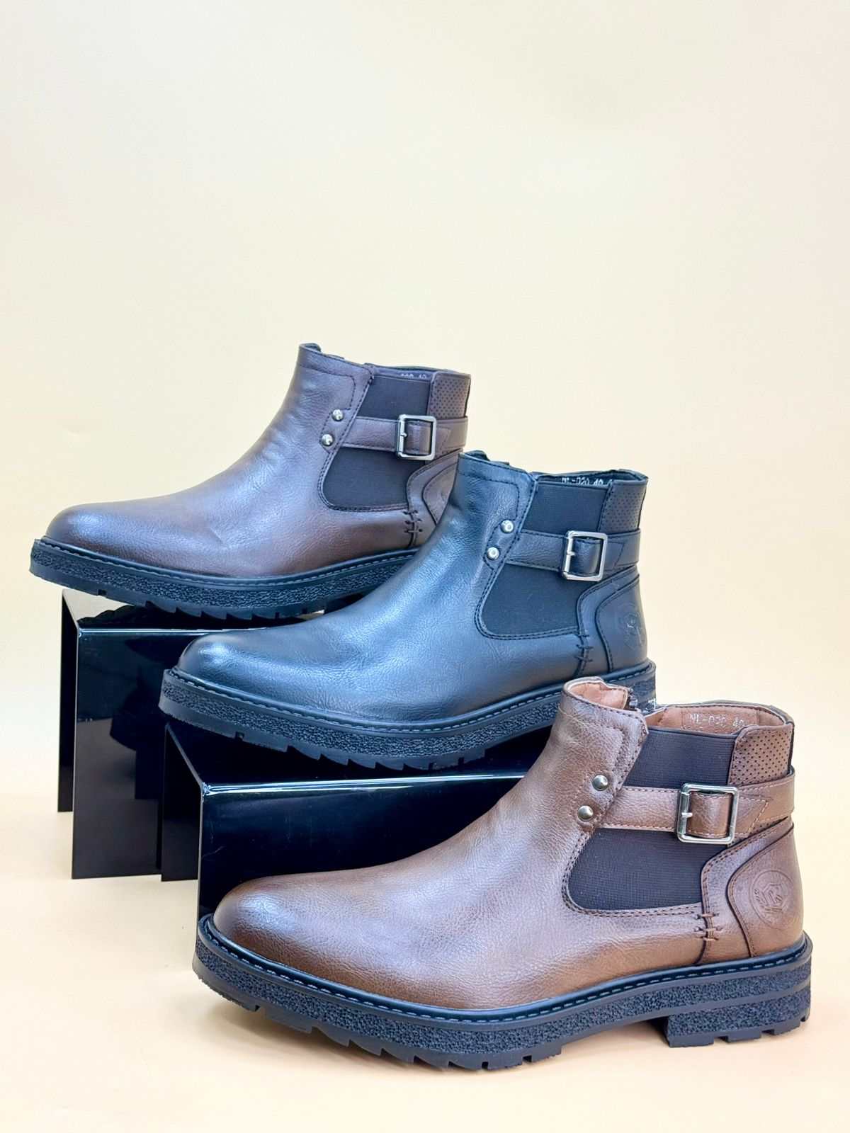 NEW ,  MEN BOOTS  M993 , MADE IN CHINA