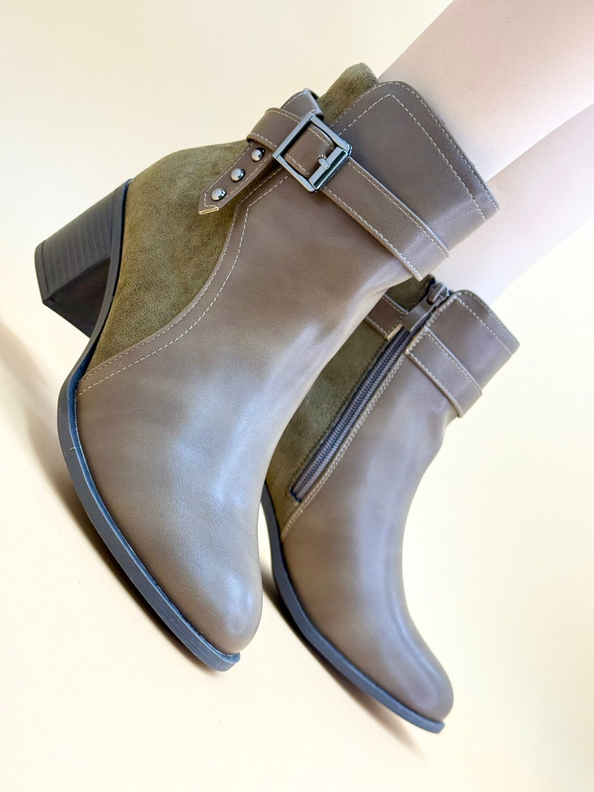 WOMEN SHOSE WW75