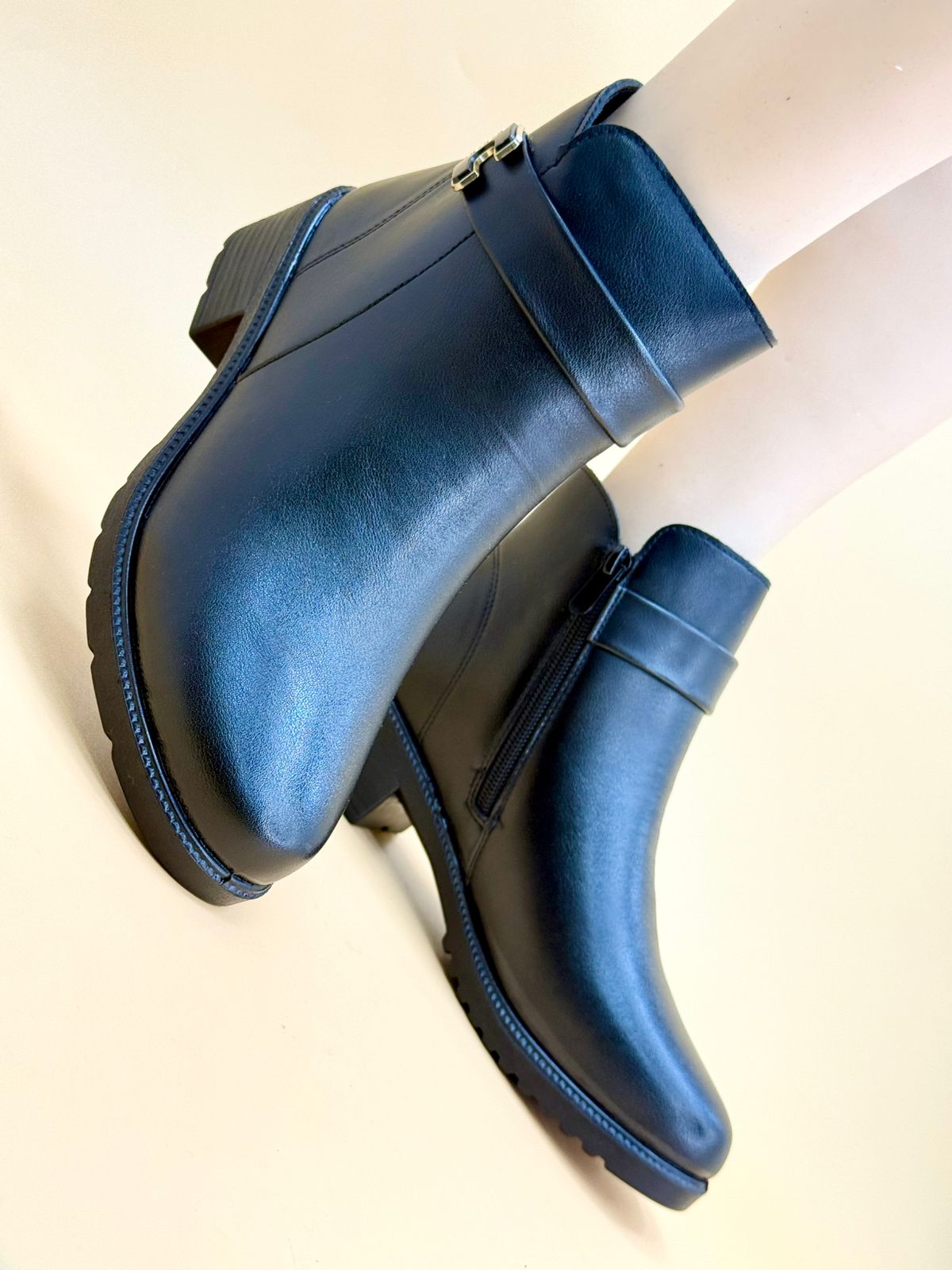WOMEN SHOSE WW106