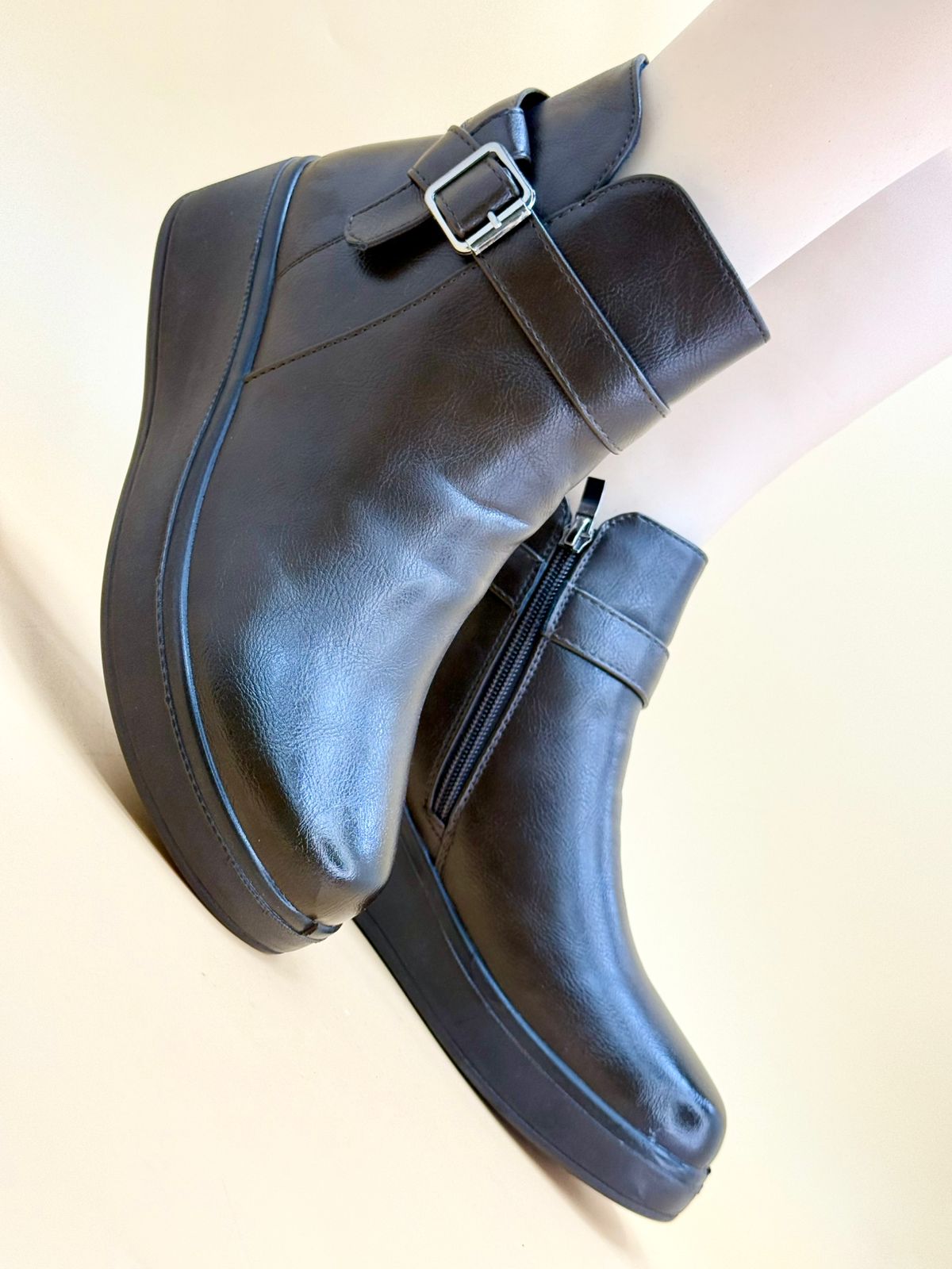WOMEN SHOSE WW100