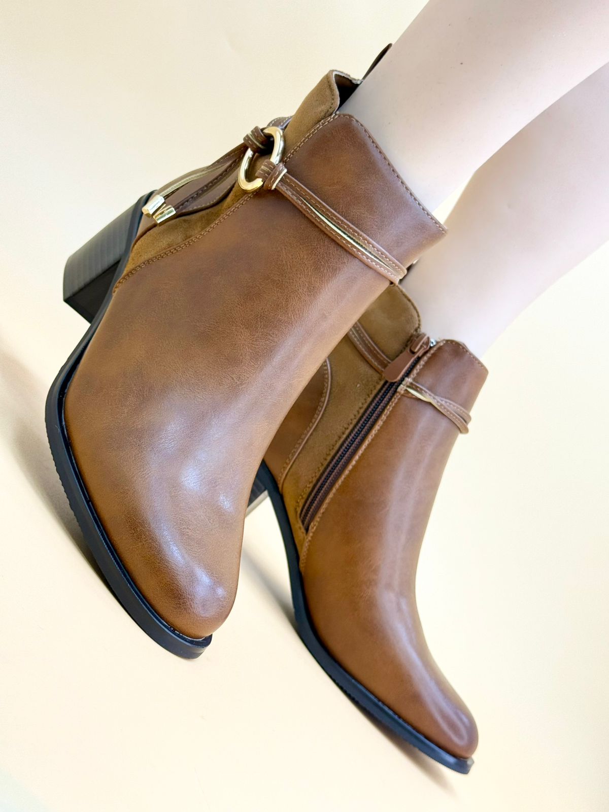 WOMEN SHOSE WW65