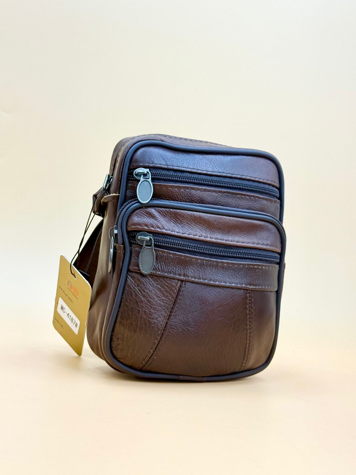 NEW 2025 , MEN' HANDBAGS & SHOULDER BAGS D6