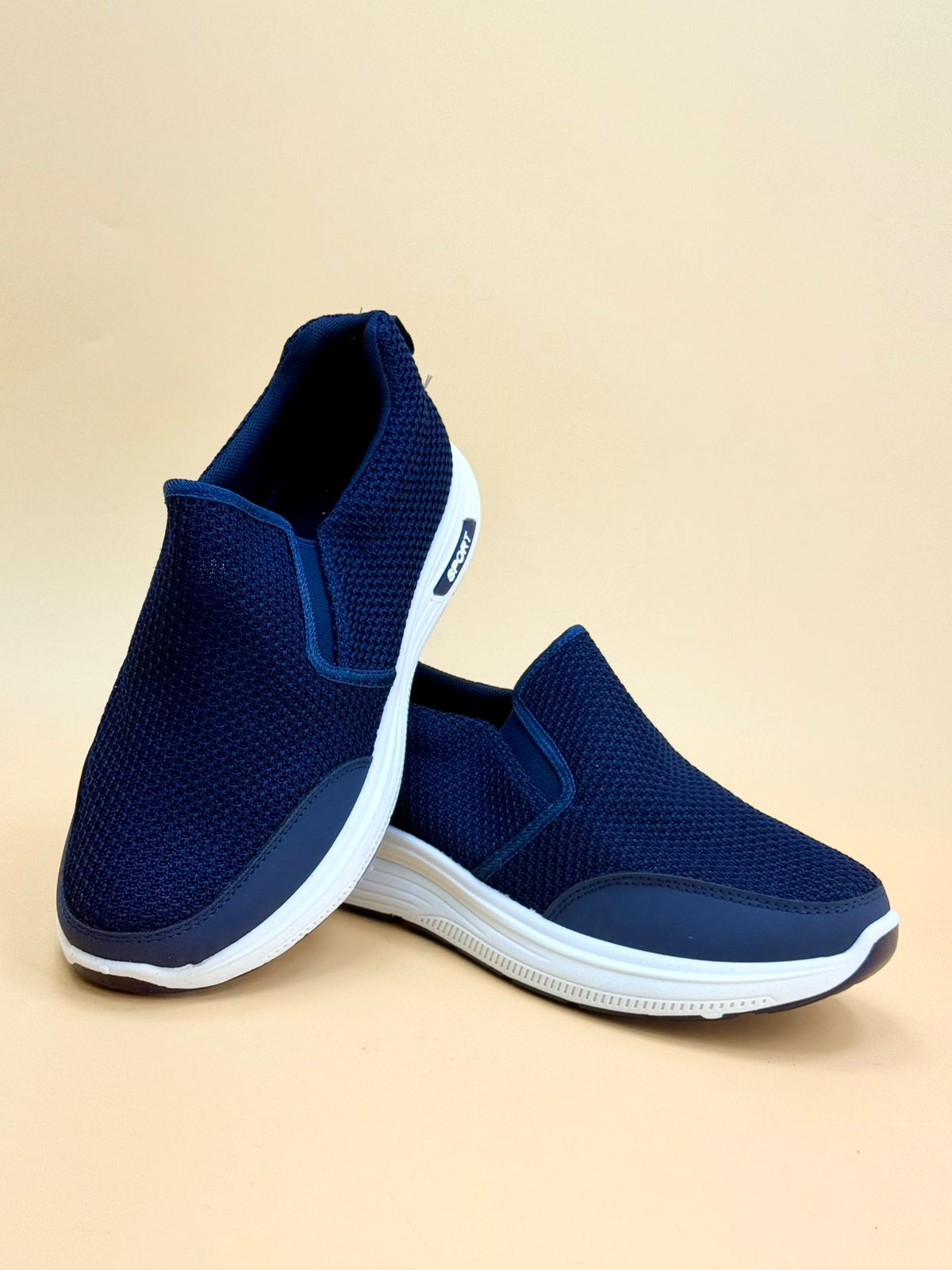 MEN SALE SIZE FROM 40 TO 45 M3