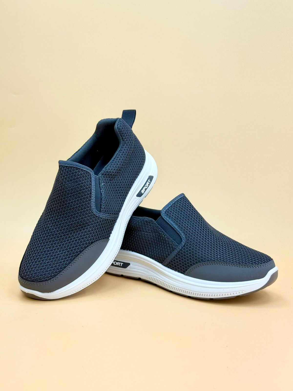 MEN SALE SIZE FROM 40 TO 45 M3