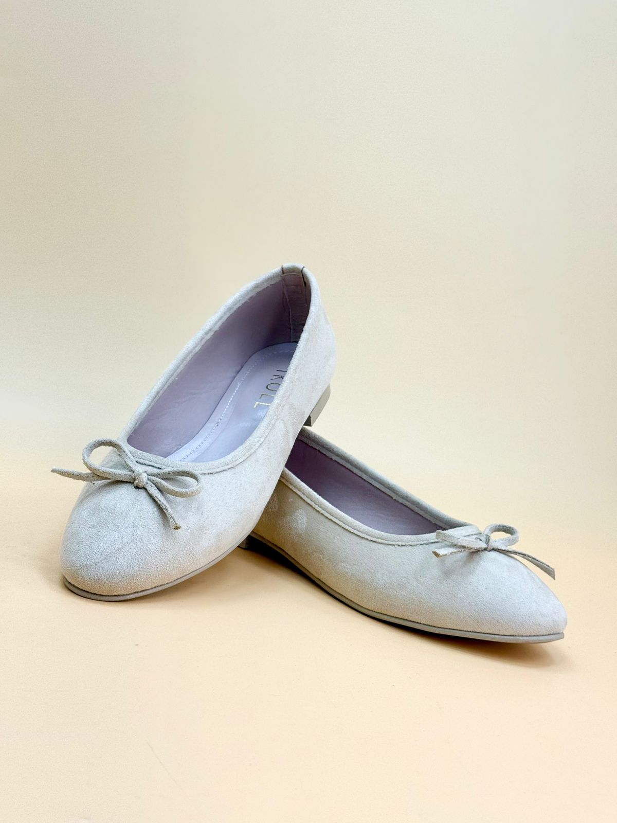 NEW ,  WOMEN FLAT SHOES W178