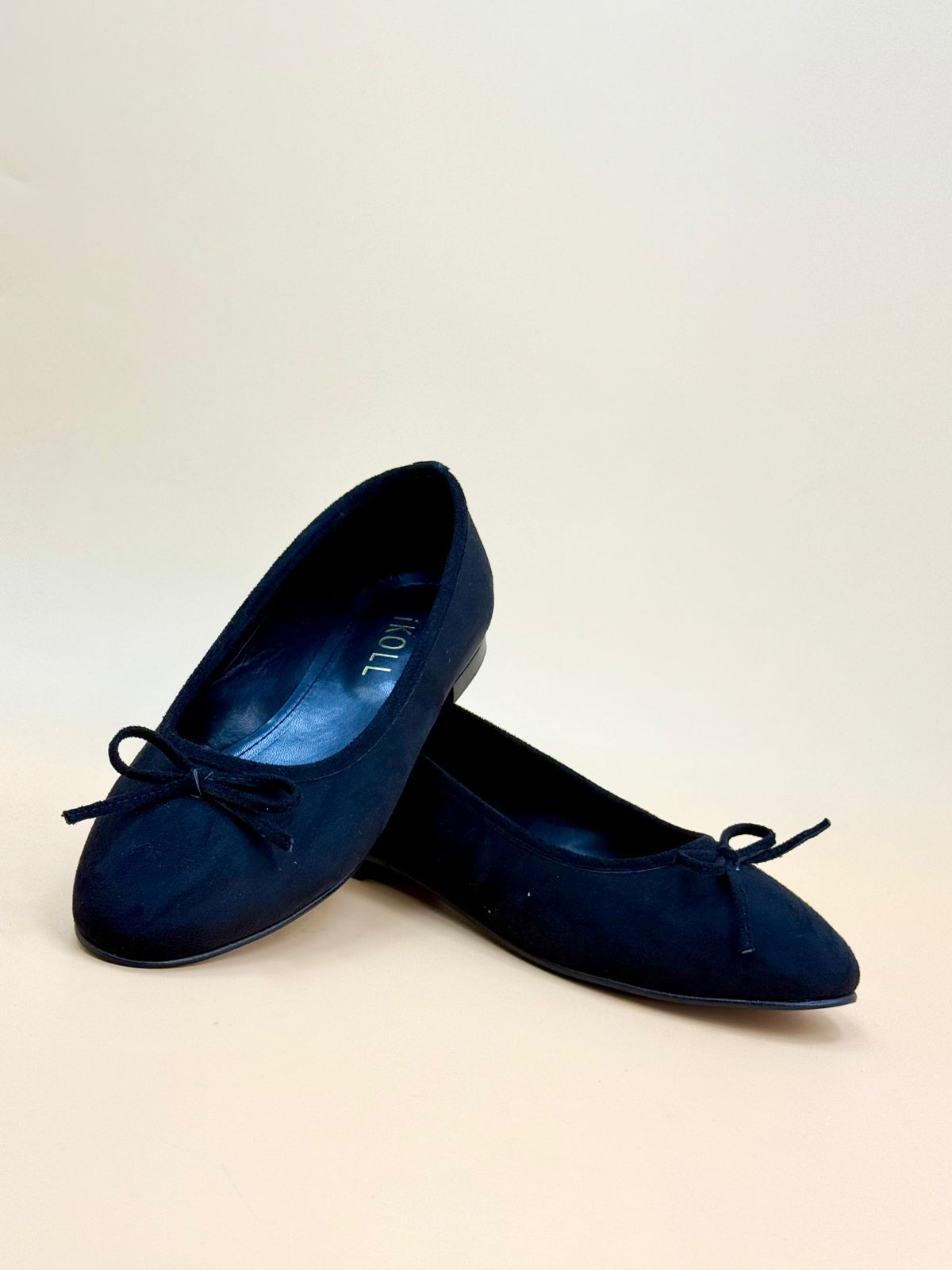 NEW ,  WOMEN FLAT SHOES W178