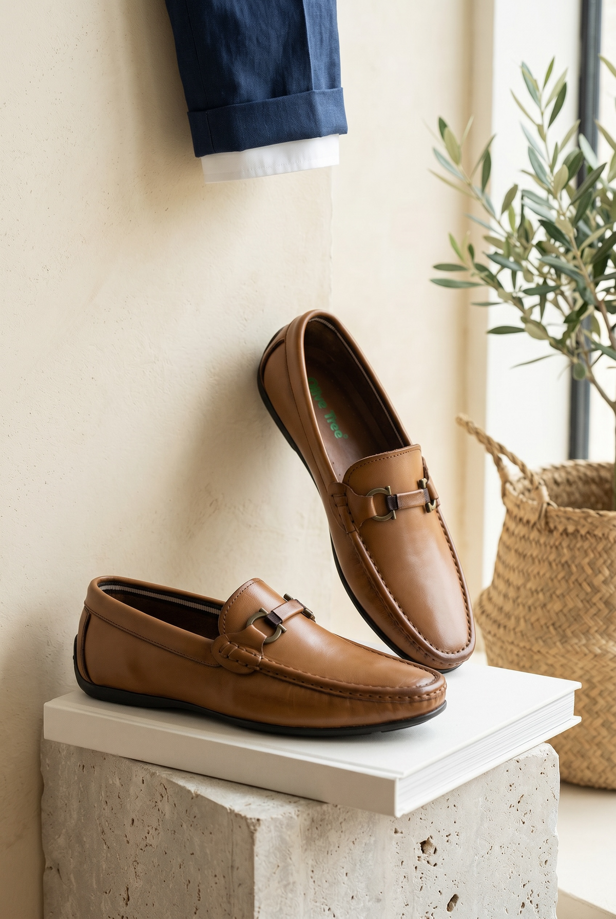 NEW ,  MADE IN TURKEY GENUINE LEATHER MEN SHOES M137