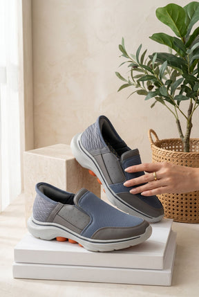 NEW , MEN SHOES M982