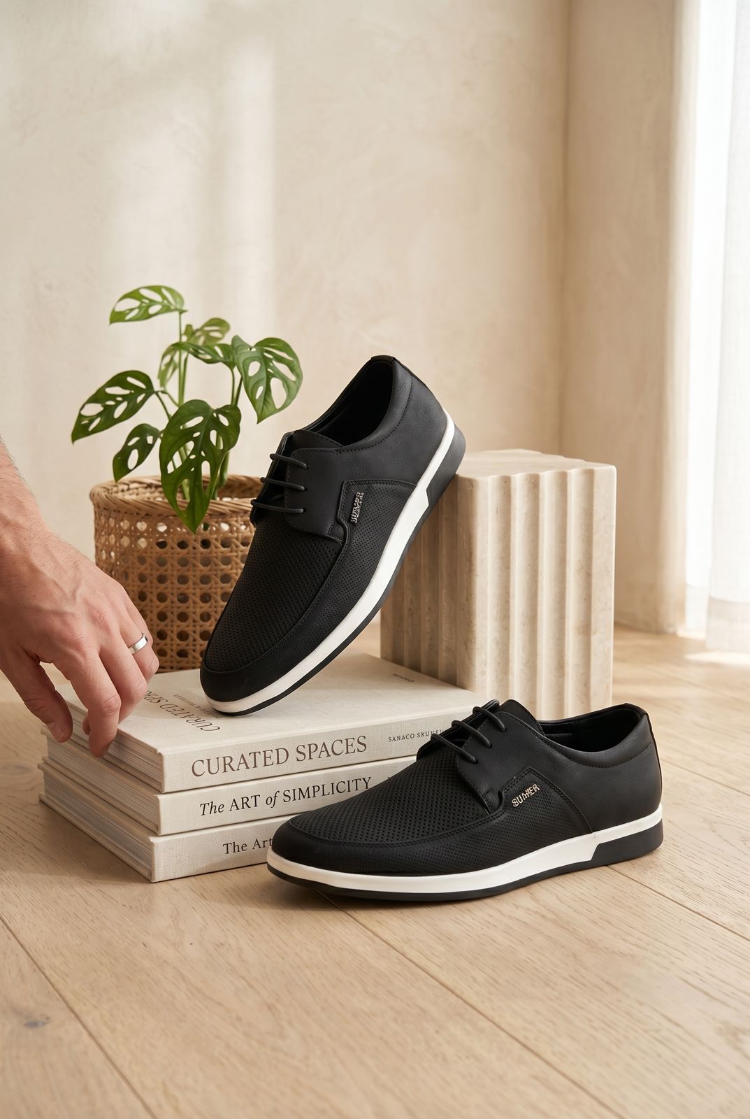 NEW , MEN SHOES M959
