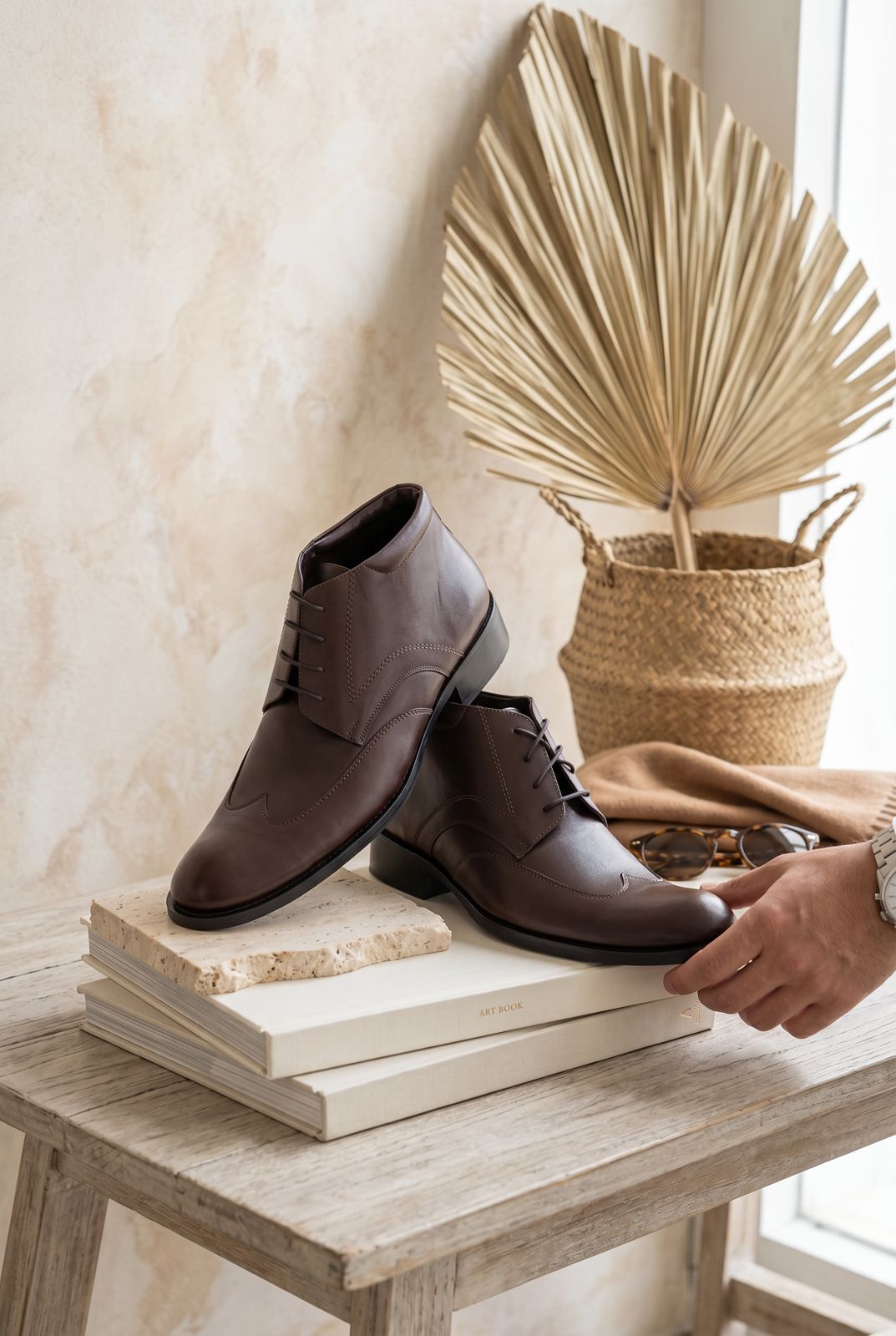 NEW ,  MEN BOOTS MADE IN TURKEY M904