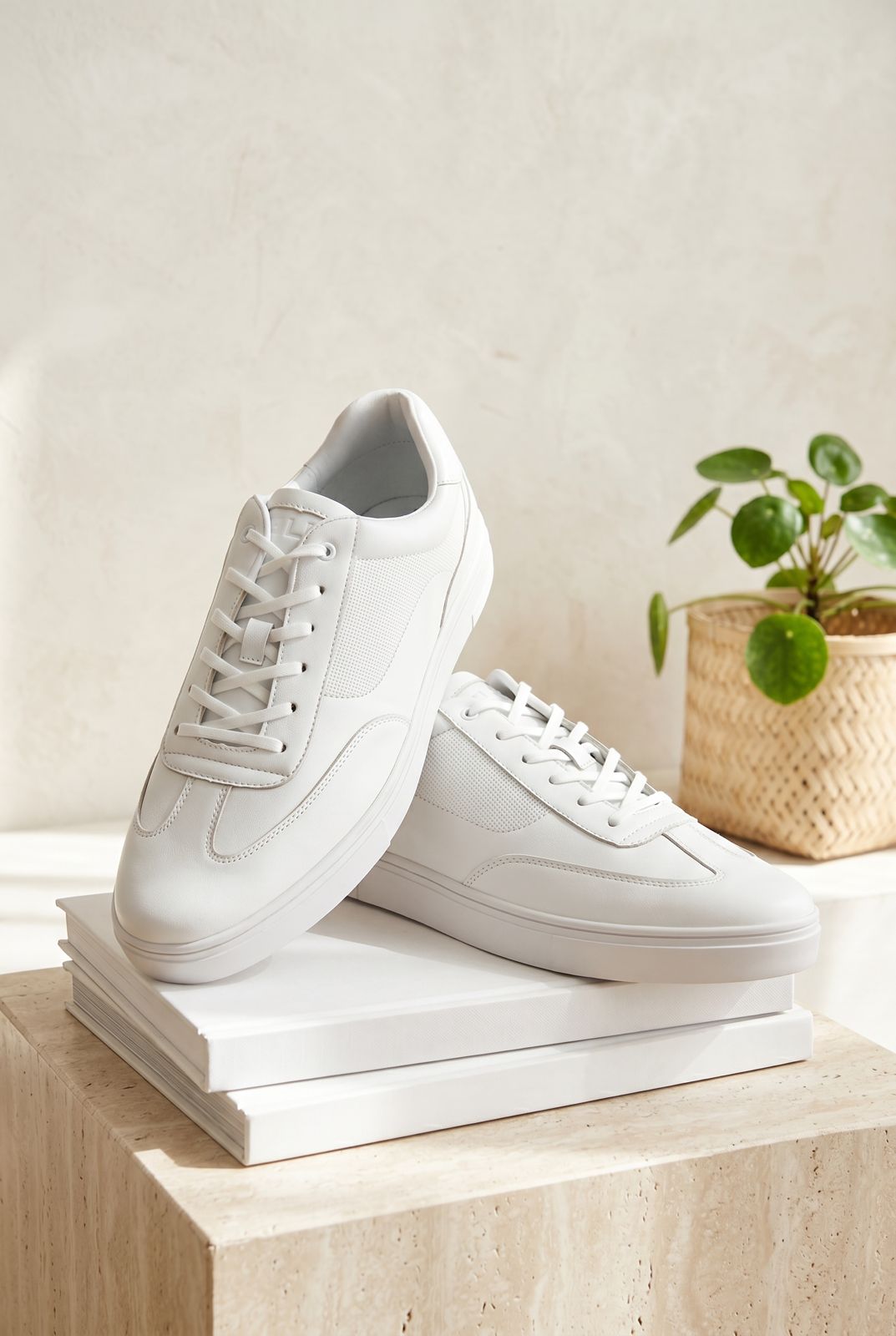 NEW ,  MEN SHOES EXTRA SIZE M547 , MADE IN CHINA
