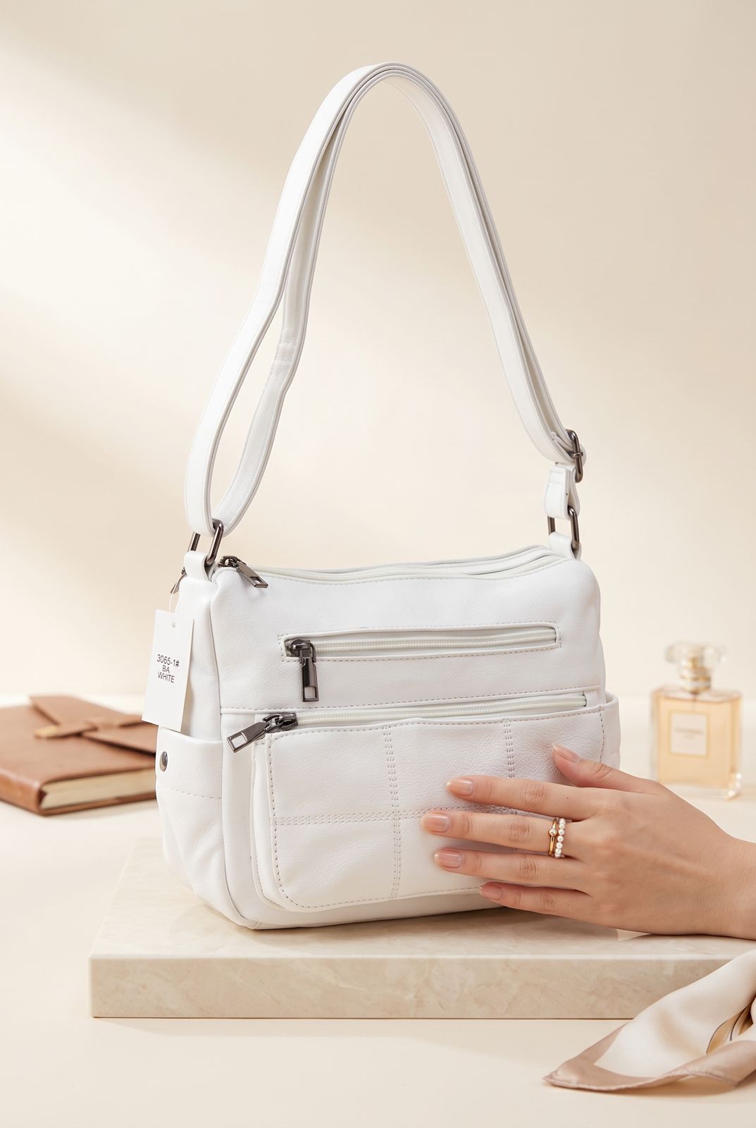 NEW 2024 ,  WOMEN HANDBAGS B71