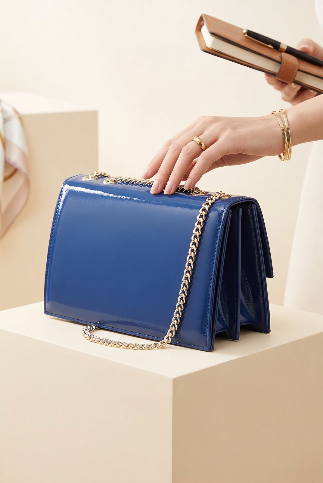 NEW 2025 ,  WOMEN HANDBAGS B180