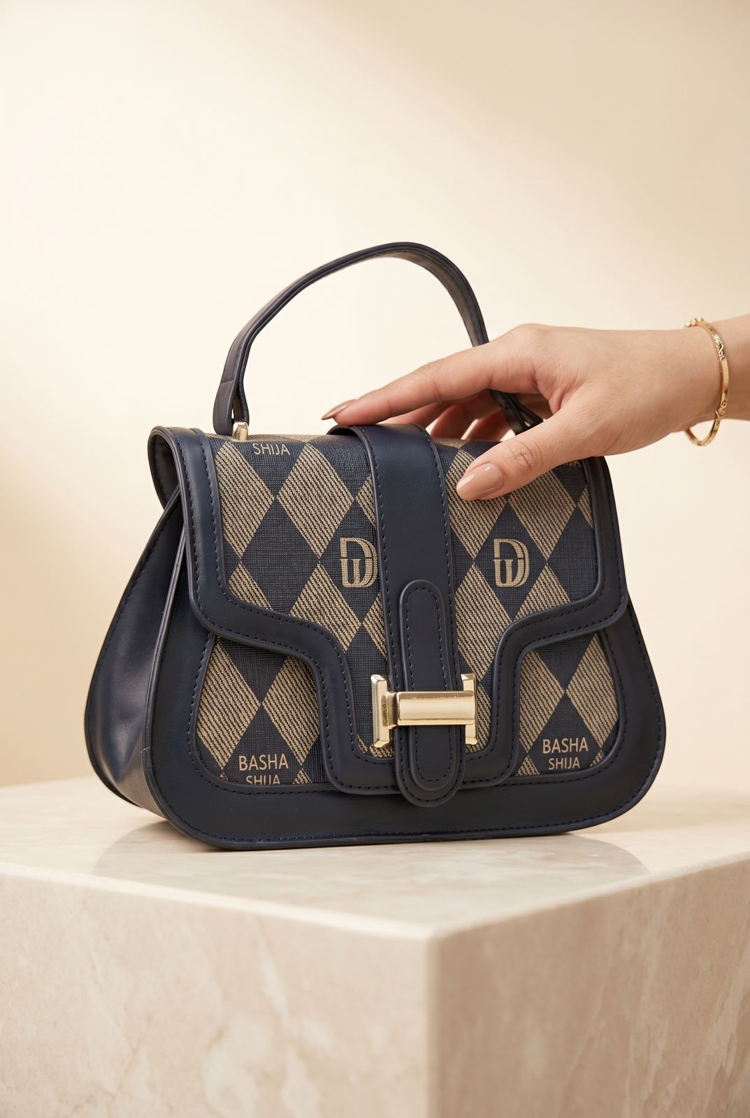 NEW 2025 ,  WOMEN HANDBAGS B186