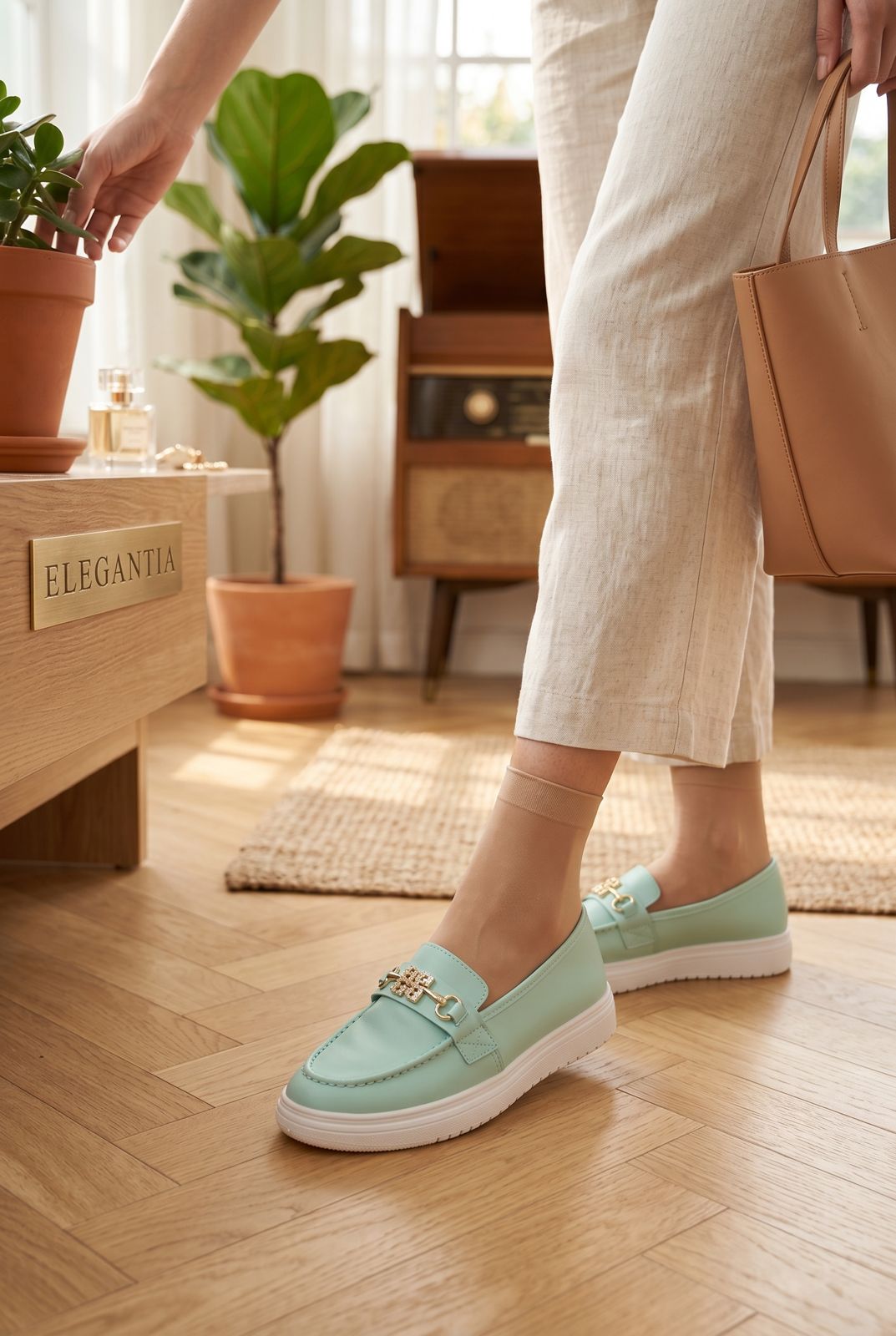 NEW ,  WOMEN SHOES W215