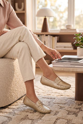NEW , WOMEN SHOES W421