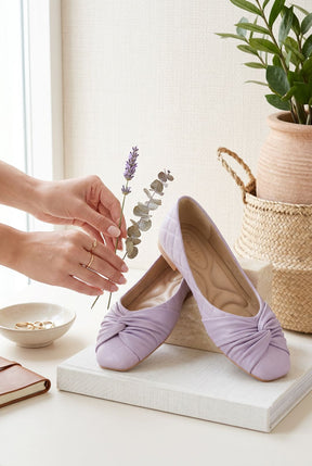 NEW ,  WOMEN FLAT SHOES W239