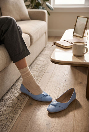 NEW ,  WOMEN FLAT SHOES W244