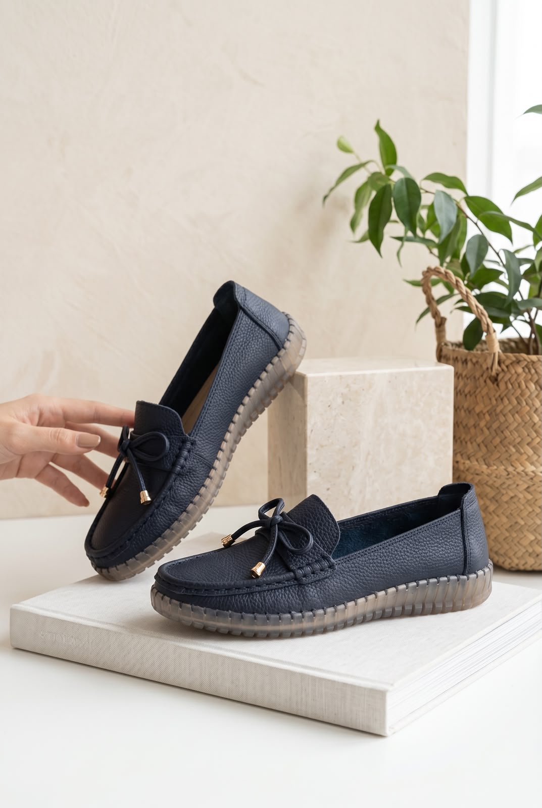 WOMEN SHOES W669