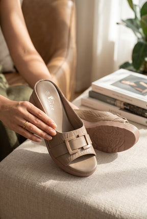 WOMEN SLIPPERS W150