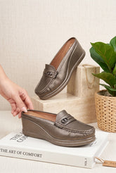 NEW ,  WOMEN SLIPPERS W414