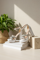 NEW ,  WOMEN SHOES HEELS W171