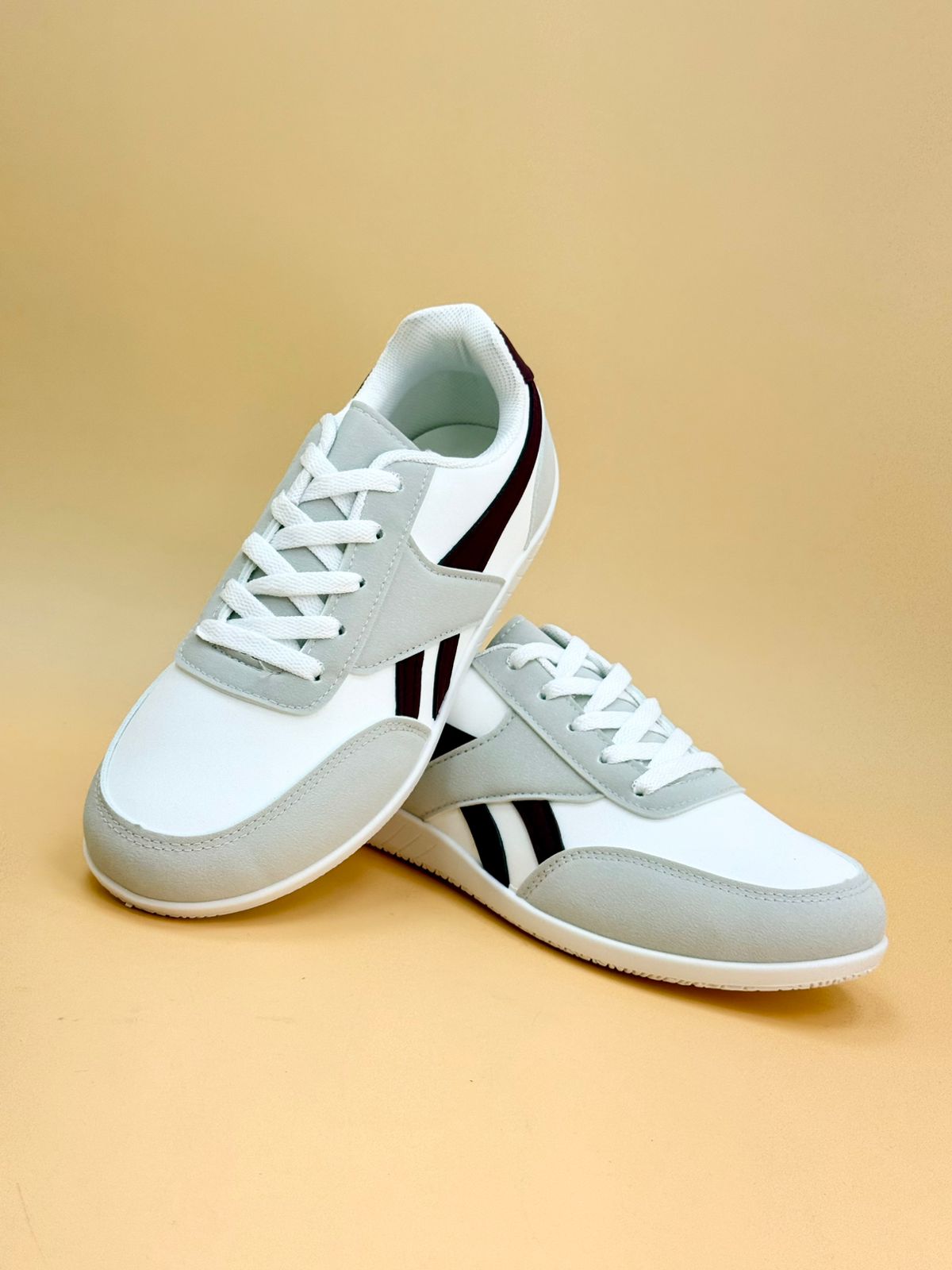 WOMEN SHOSE W770