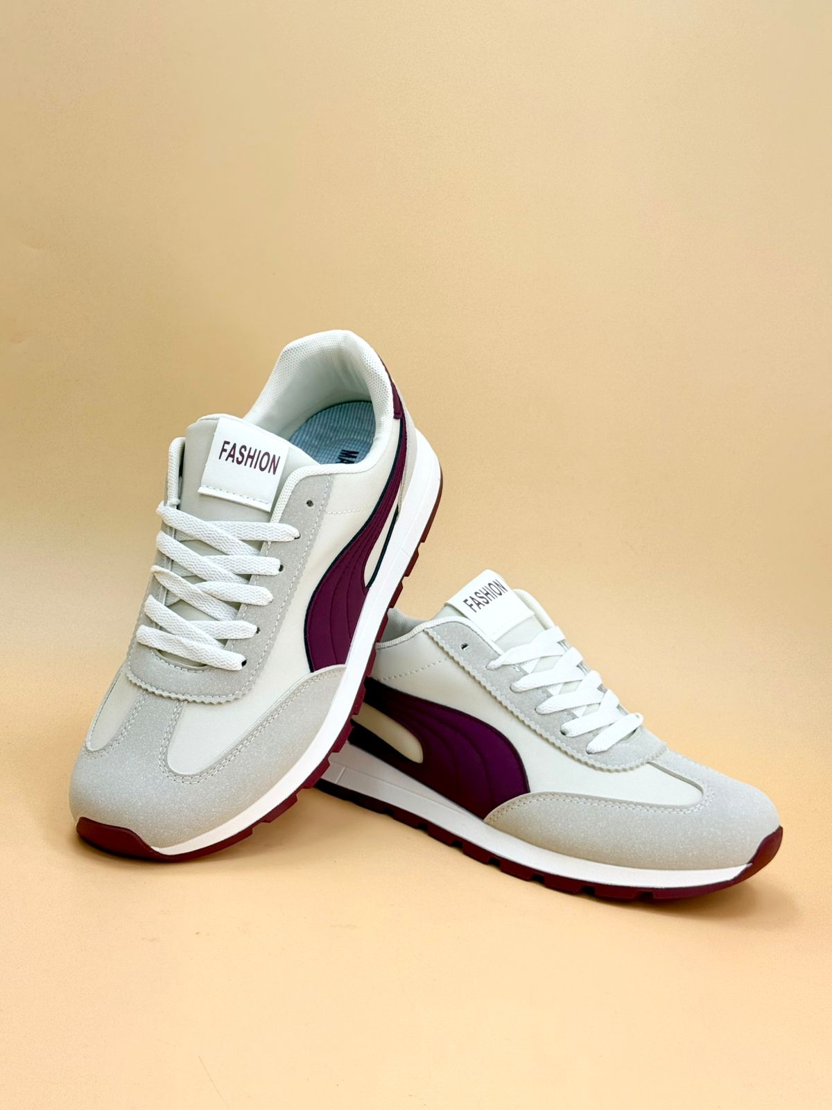 NEW , MEN SHOES M549