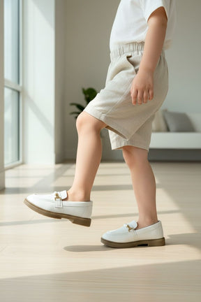 NEW ,  KIDS SHOES SIZE FROM 25 TO 36 K1