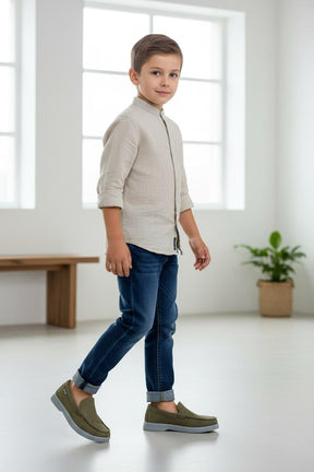 NEW ,  KIDS SHOES SIZE FROM 25 TO 41 K10