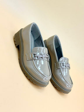 NEW ,  KIDS SHOES SIZE FROM 26 TO 35 K18