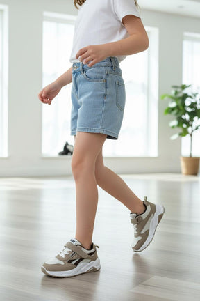 NEW ,  KIDS SHOES SIZE FROM 25 TO 36 K14