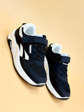 NEW ,  KIDS SHOES SIZE FROM 25 TO 36 K14