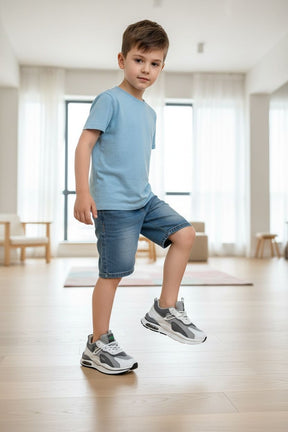 NEW ,  KIDS SHOES SIZE FROM 26 TO 37 K19