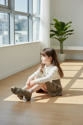 NEW ,  KIDS SHOES SIZE FROM 25 TO 30 K5