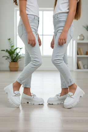 NEW ,  KIDS SHOES SIZE FROM 31 TO 36 K8